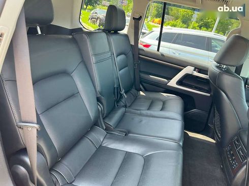 Toyota Land Cruiser 2018 - фото 13