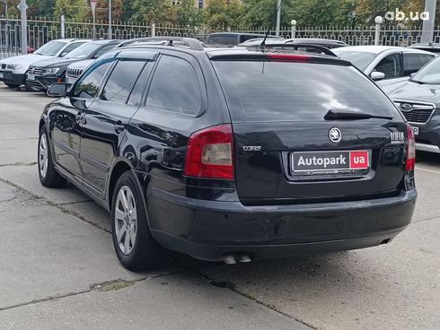 Skoda Octavia 2006 черный - фото 13