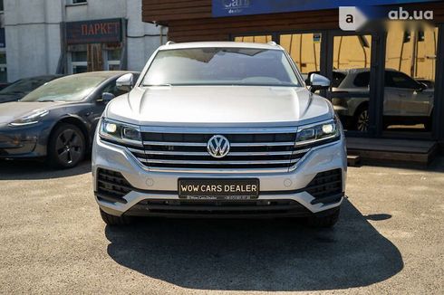 Volkswagen Touareg 2021 - фото 2