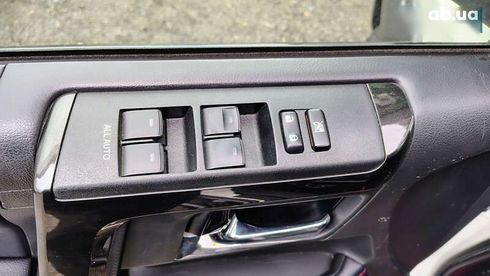 Toyota 4Runner 2019 - фото 11