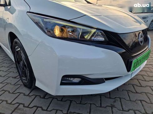 Nissan Leaf 2022 - фото 7