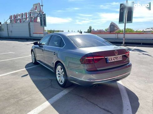 Volkswagen Passat 2018 - фото 7