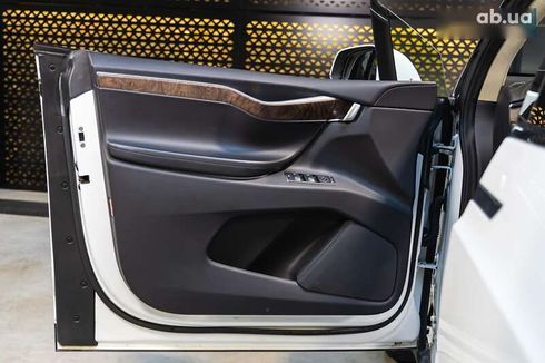 Tesla Model X 2017 - фото 15