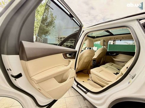 Audi Q7 2018 - фото 18