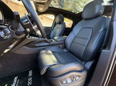 Porsche Cayenne Coupe 2019 - фото 13