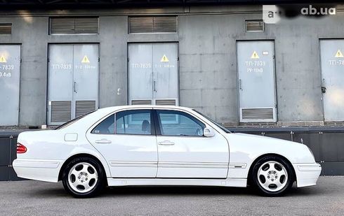 Mercedes-Benz E 240 2000 - фото 11