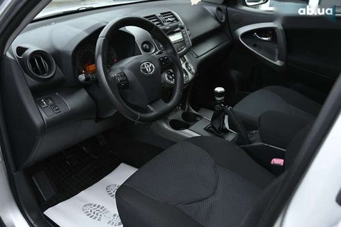 Toyota RAV4 2010 - фото 22