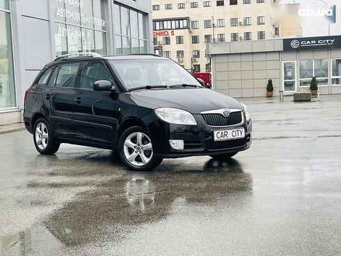 Skoda Fabia 2009 - фото 7