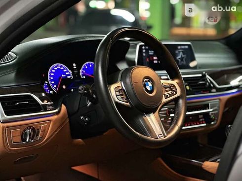 BMW 7 серия 2016 - фото 27