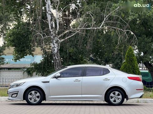 Kia K5 2014 - фото 10