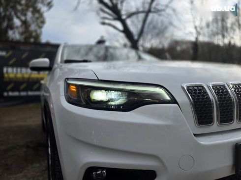 Jeep Cherokee 2018 - фото 12