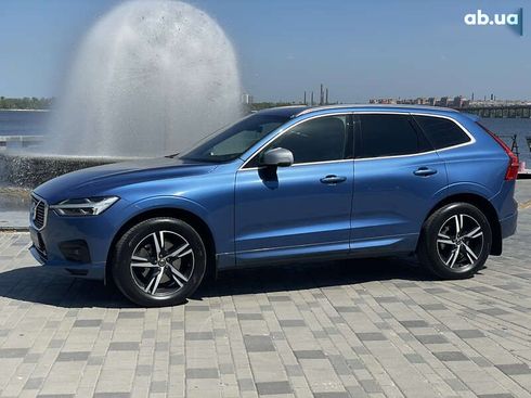 Volvo XC60 2018 - фото 22