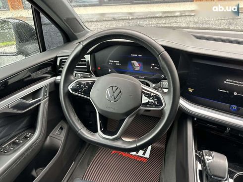 Volkswagen Touareg 2021 - фото 23