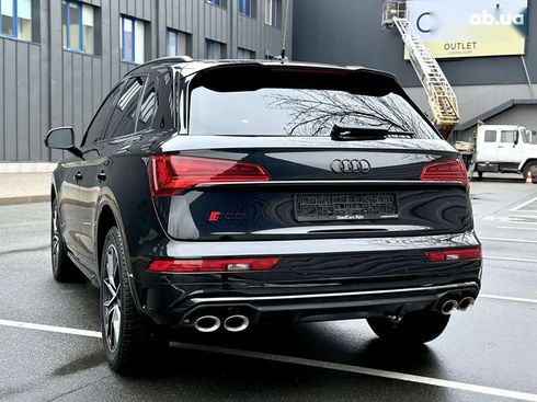 Audi SQ5 2023 - фото 11