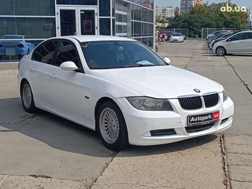 BMW 3 серия 2005 белый - фото 12