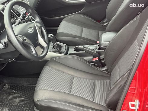 Hyundai i30 2013 красный - фото 17