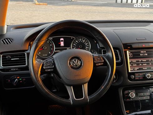 Volkswagen Touareg 2014 белый - фото 53