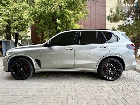 BMW X5 M 2021 - фото 22