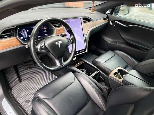 Tesla Model S 2019 - фото 26
