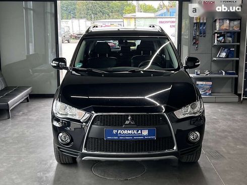 Mitsubishi Outlander 2012 - фото 6