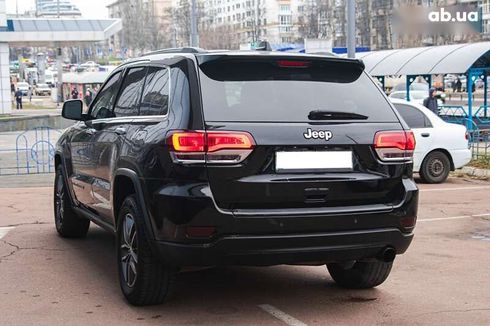 Jeep Grand Cherokee 2017 - фото 10