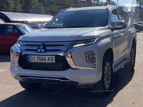 Mitsubishi Pajero Sport 2024 - фото 2