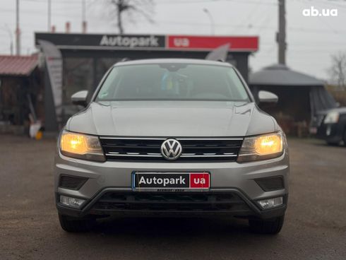 Volkswagen Tiguan 2016 серый - фото 2