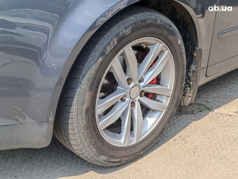 Audi A4 2005 серый - фото 4