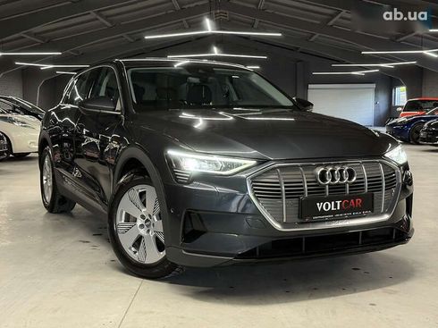 Audi E-Tron 2020 - фото 2