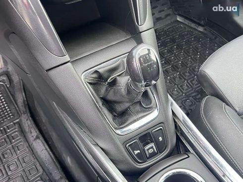 Opel Zafira 2012 - фото 24