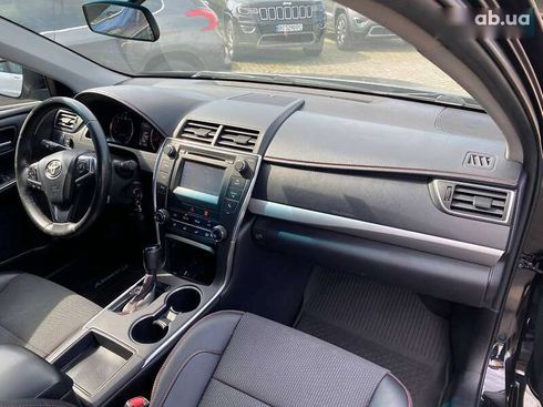 Toyota Camry 2015 - фото 9