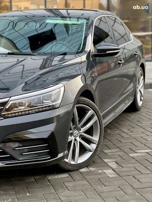 Volkswagen Passat 2016 - фото 12