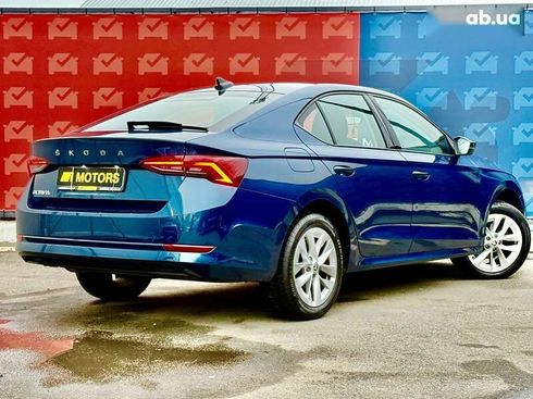 Skoda Octavia 2021 - фото 3