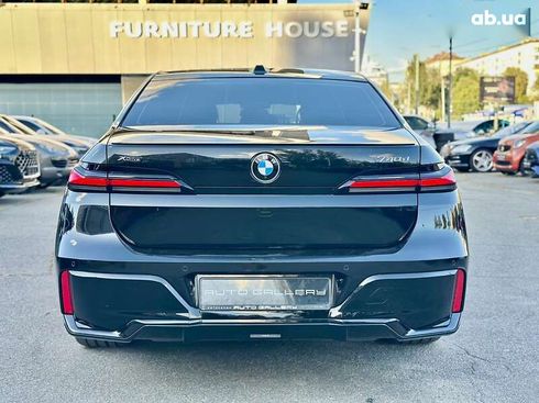 BMW 7 серия 2023 - фото 8