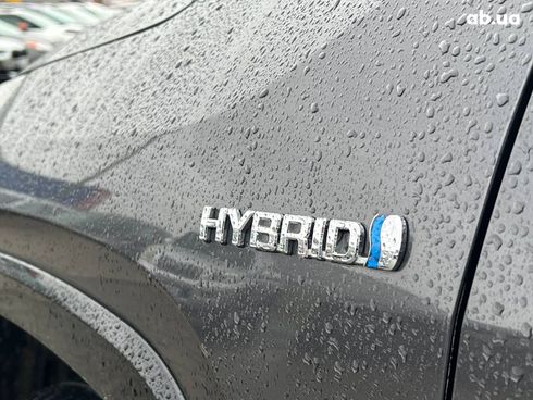 Toyota RAV4 2019 серый - фото 14