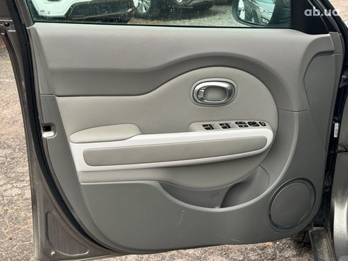 Kia Soul 2017 серый - фото 11