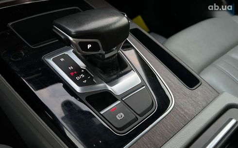 Audi Q5 2020 - фото 18