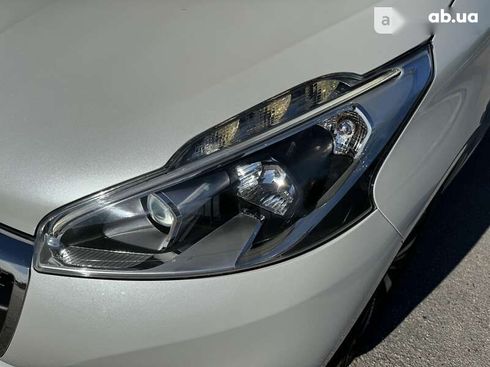 Peugeot 208 2016 - фото 7
