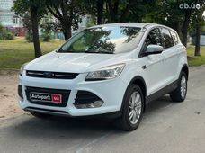 Продажа б/у Ford Kuga 2016 года - купить на Автобазаре