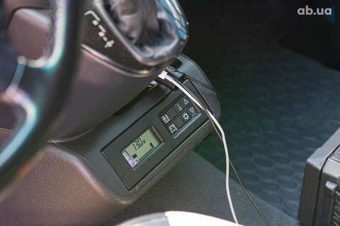 Mercedes-Benz Viano 2005 - фото 16