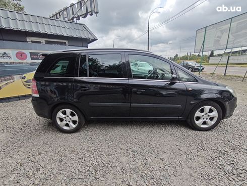 Opel Zafira 2005 черный - фото 4