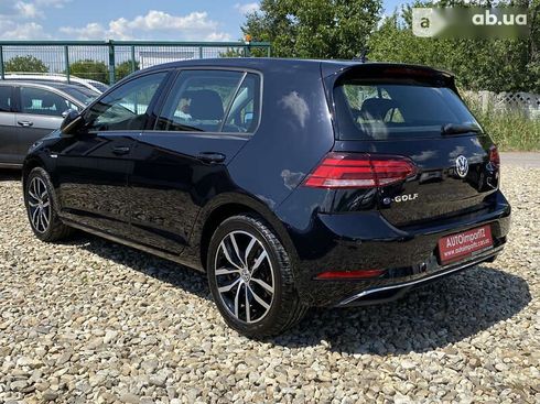 Volkswagen e-Golf 2020 - фото 12