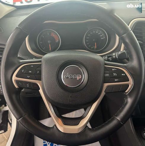 Jeep Cherokee 2016 - фото 13