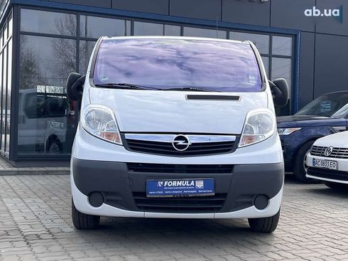 Opel Vivaro 2012 - фото 6