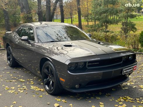 Dodge Challenger 2013 серый - фото 3