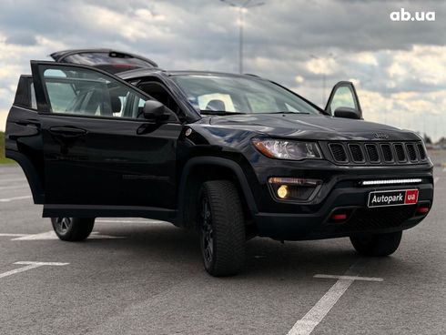 Jeep Compass 2019 черный - фото 37