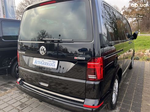 Volkswagen Multivan 2022 - фото 10