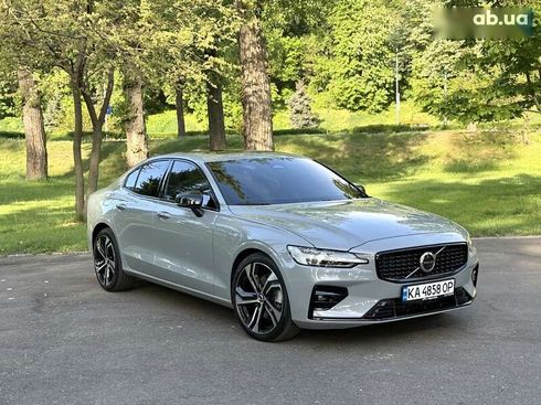 Volvo S60 2024 - фото 15