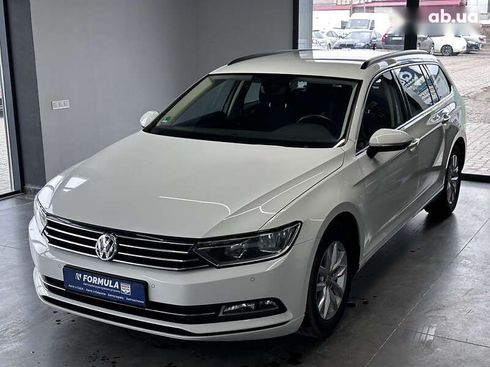 Volkswagen Passat 2017 - фото 6