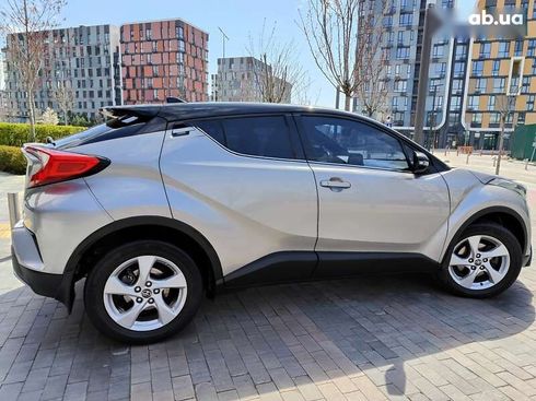 Toyota C-HR 2016 - фото 24